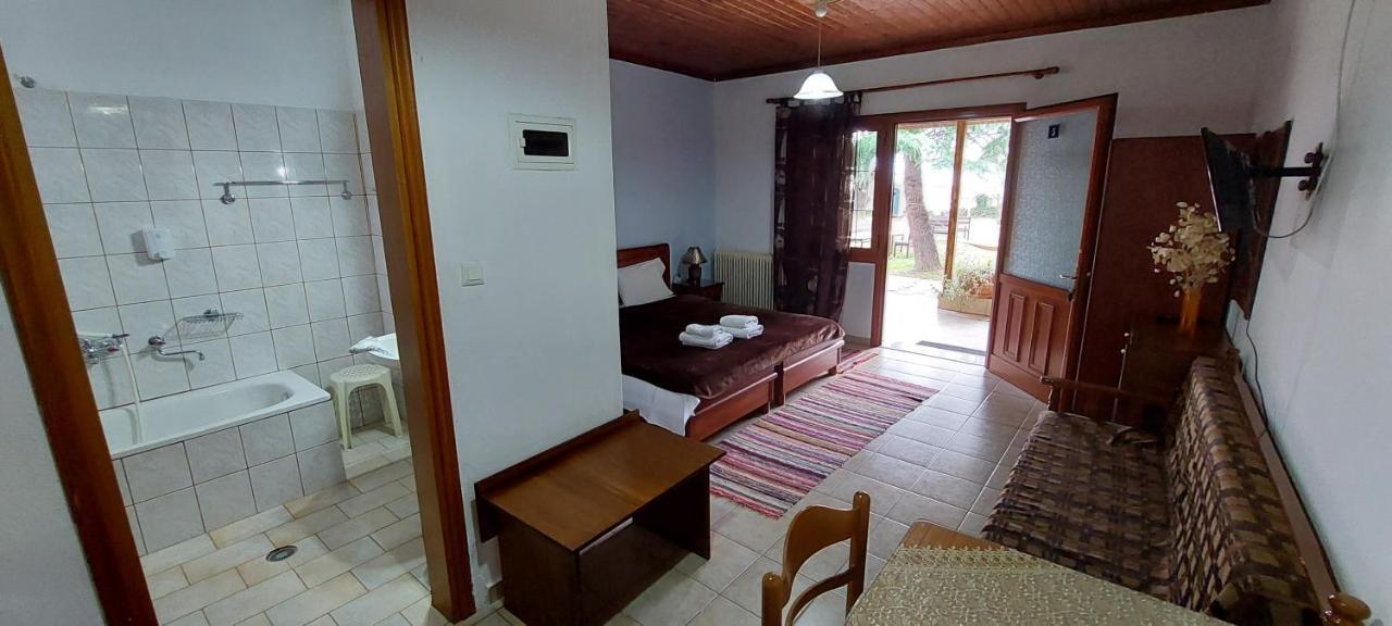 Apartamento Galini Káto Loutrákion Exterior foto